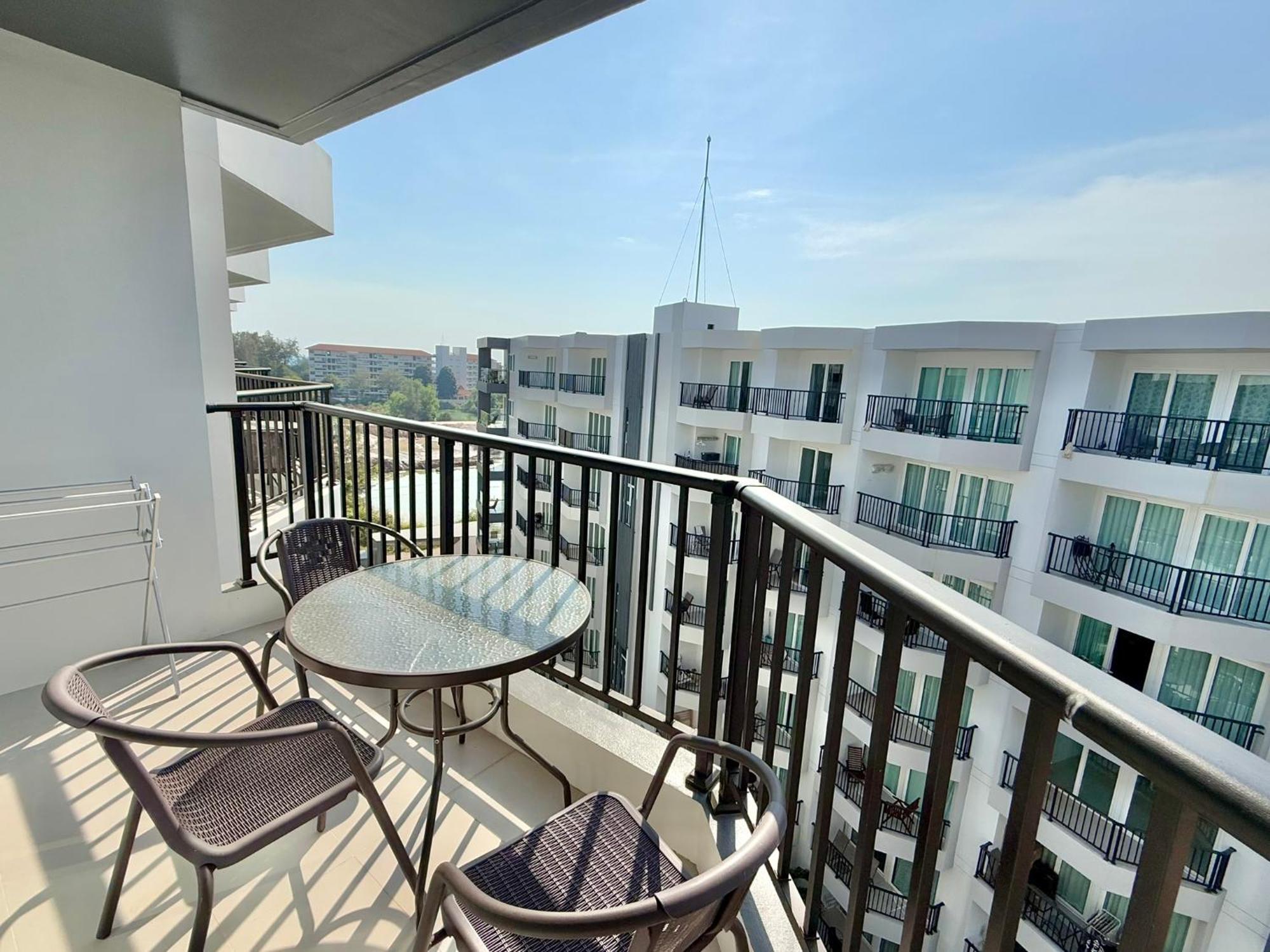 Mantra Beach Condominium Suite 2 - Mae Phim Ban Tha Fat المظهر الخارجي الصورة
